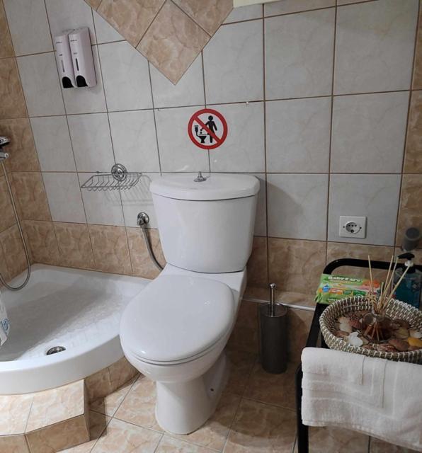 Marge Apt Arta Ngoại thất bức ảnh